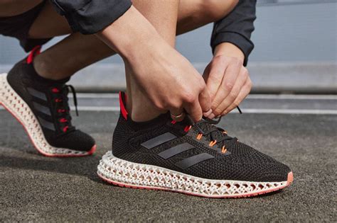 adidas zool techniek vering|De nieuwe adidas 4DFWD heeft een 3D.